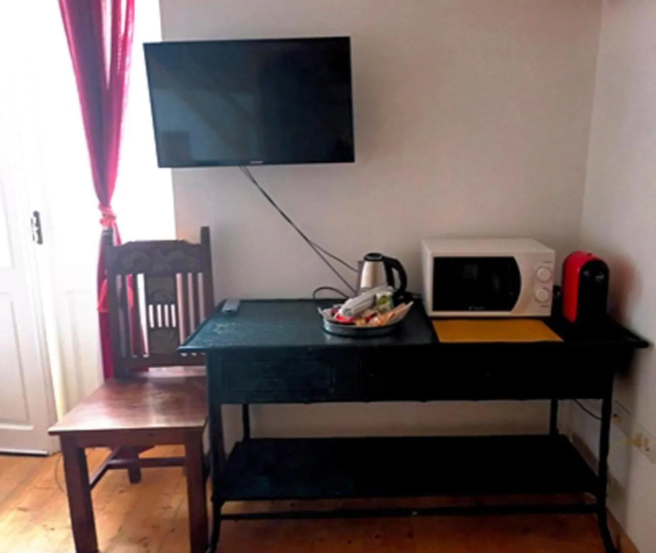 B&B Le Finestre Su Via Cavour Sassari 0*,